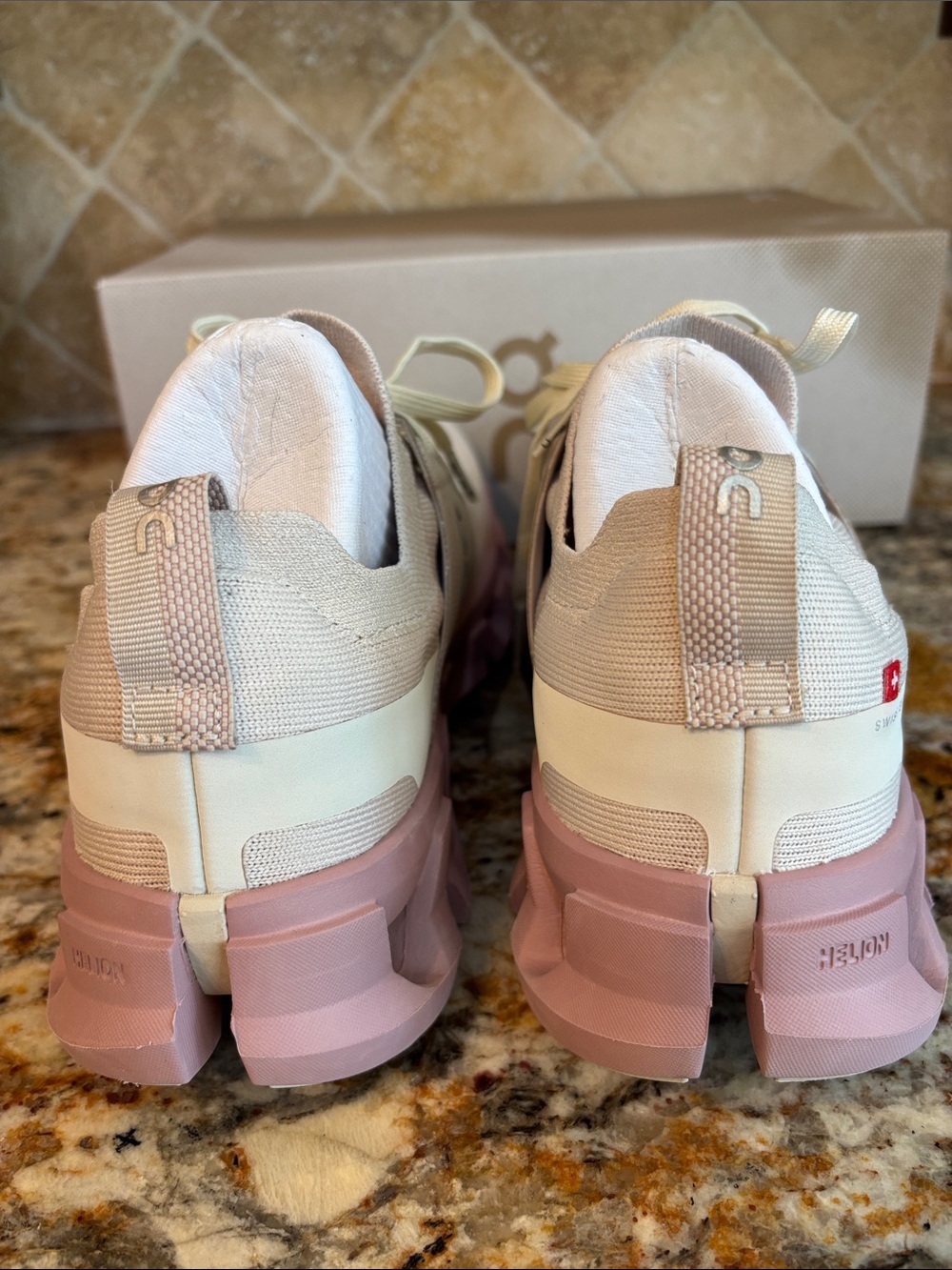 On Running Women's Cloudswift 4 Running Shoes Size 9 - Picture 7 of 11